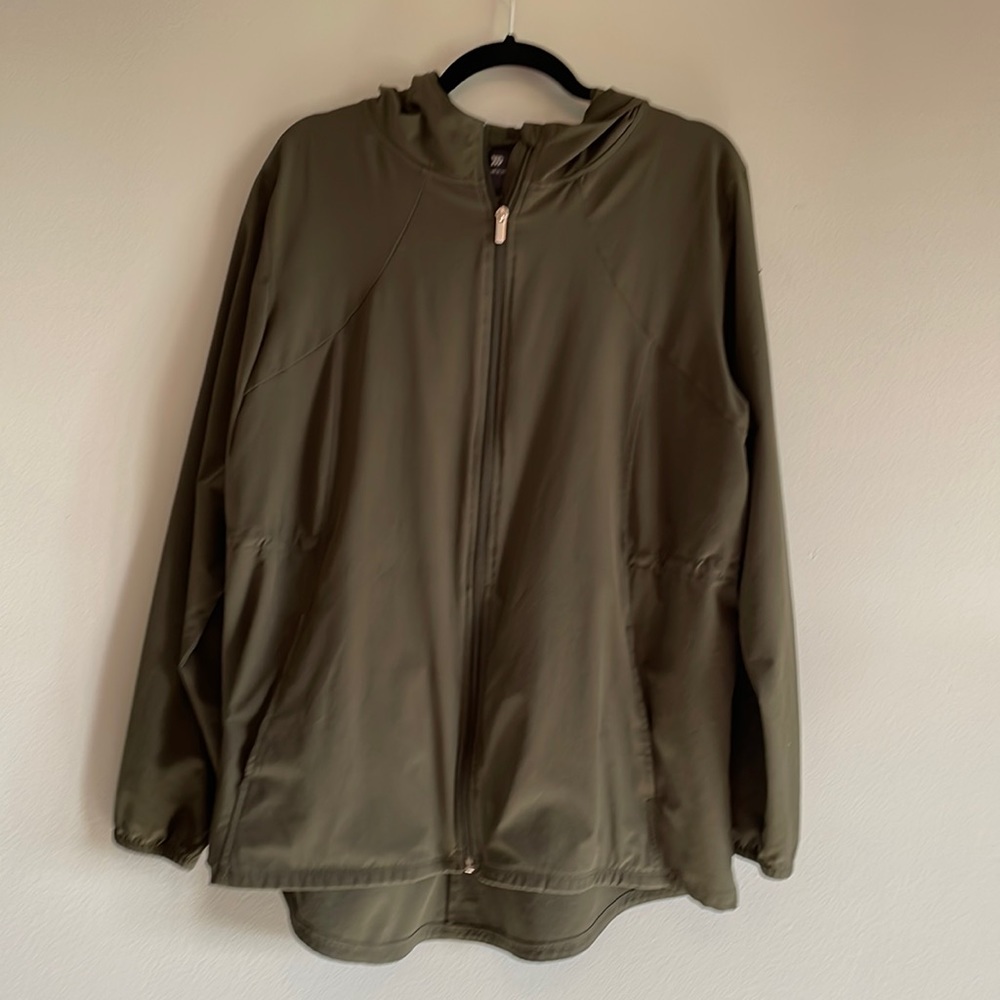 Green Women’s Jacket.All in Motion XL